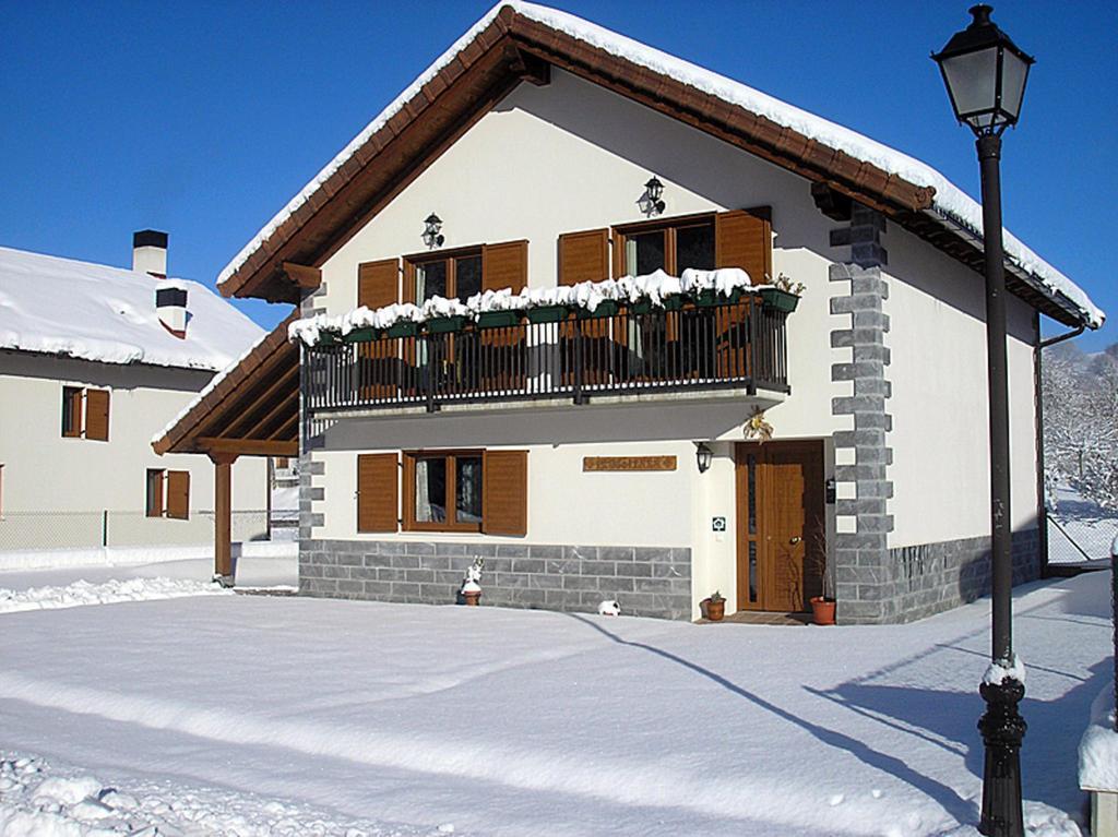 Casa Rural Irugoienea Espinal-Auzperri Kültér fotó